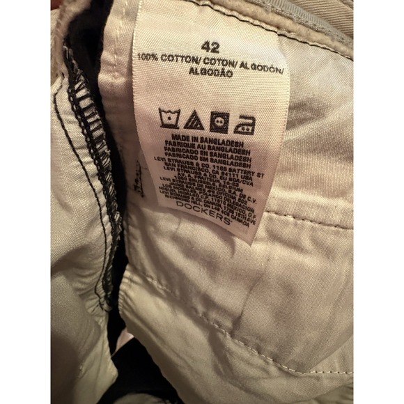 Dockers Men's Sz 42 Cargo Straight Fit Flat Front Stretch BLACK Shorts, CB96 - Picture 5 of 5